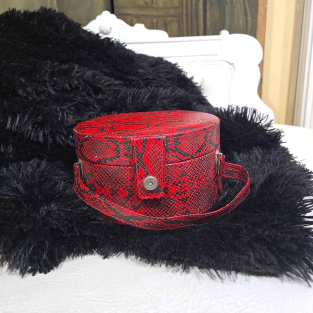 Red Black Vintage Snakeskin 90s Y2K Makeup Case Bag With Mirror And Brush Holder